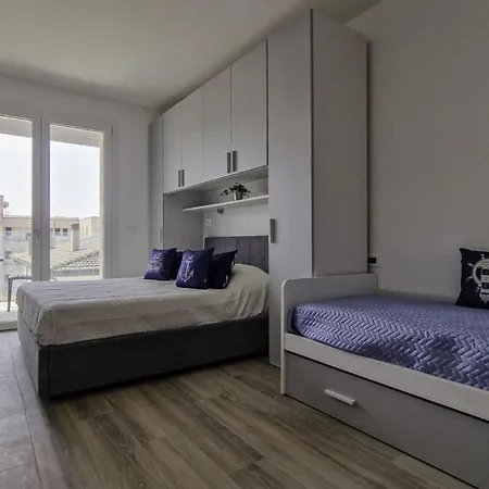 Modern Comfort With A View And Terrace *